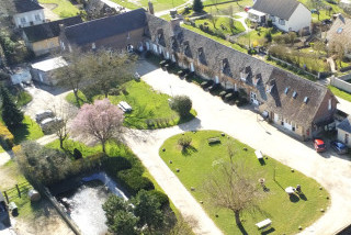 Hébergements randonnées équestres Gîte les 27 Hébergements randonnées équestres Gîte les 27